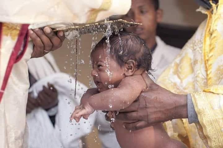 ክርስትና ማስነሳት